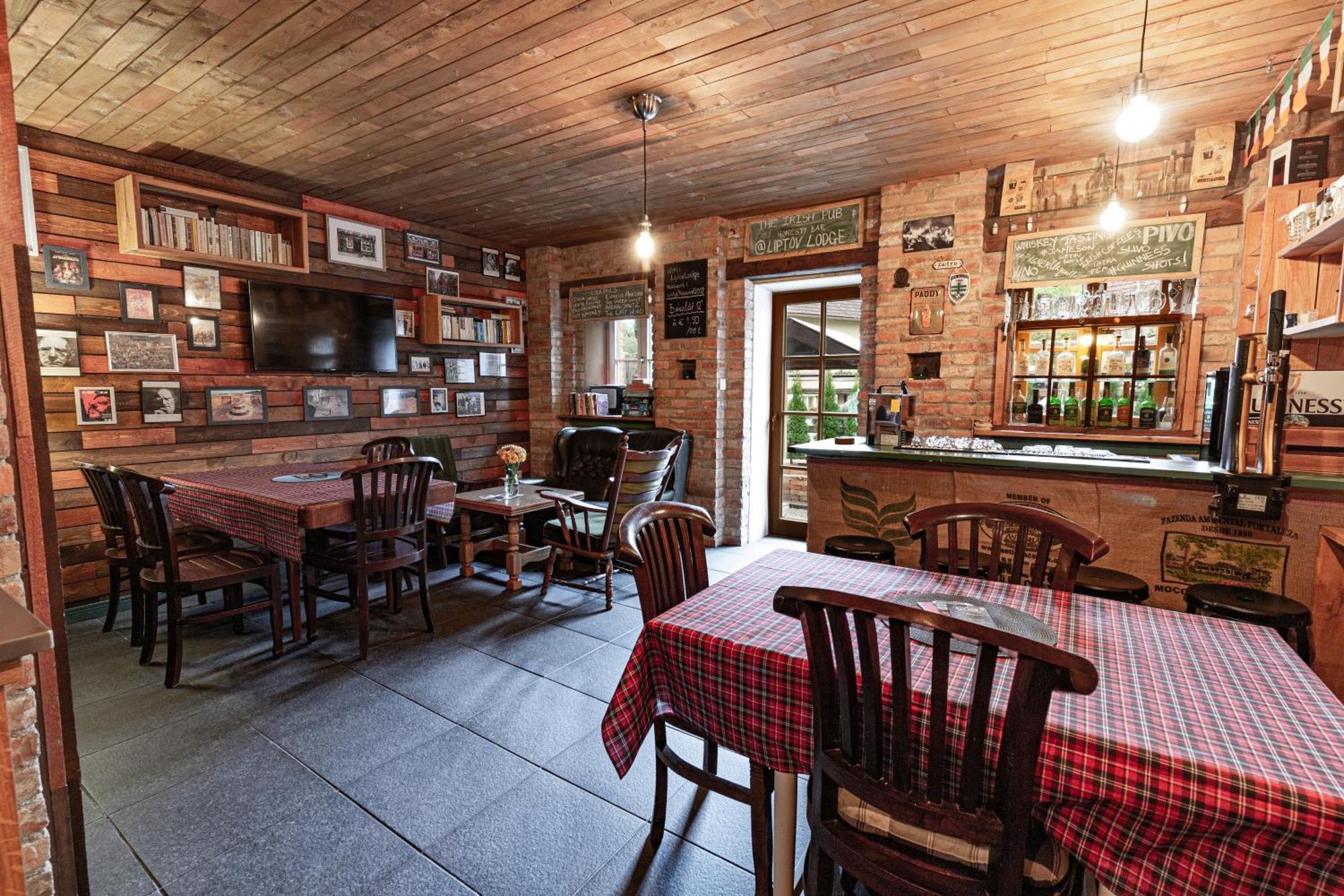 Liptov Lodge Liptovský Mikuláš Dış mekan fotoğraf